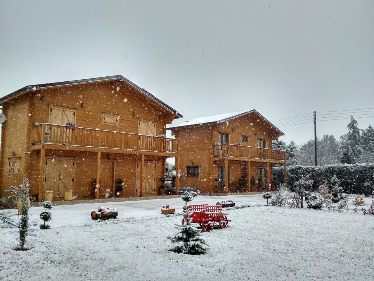 Kastor Chalets Ampelokipoi  Luaran gambar